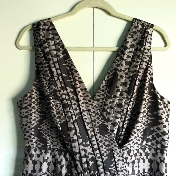 NWT Banana Republic Silk Snake Print Sheath Dress Career Cocktail Size 10 - Picture 5 of 11
